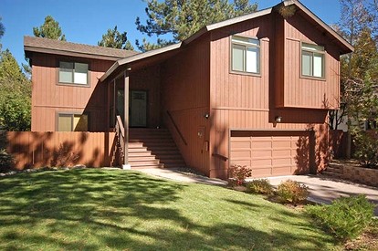 Incredible Cabin with Pool Table in South Lake Tahoe, California - glamping.directory