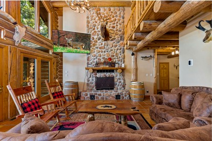 Waterfront Cabin with Barbecue in Langley, Oklahoma - Langley, Oklahoma - glamping.directory