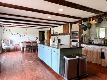 Classy Farm Retreat with Incredible Countryside Views in Maine - Fryeburg, Maine - glamping.directory