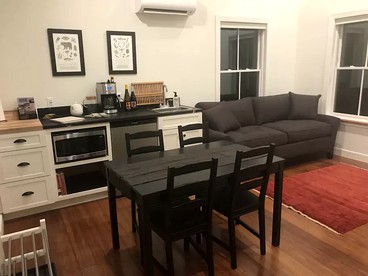 Private Vacation Rental near Wintergreen Ski Resort in Roseland, Virginia - Roseland, Virginia - glamping.directory