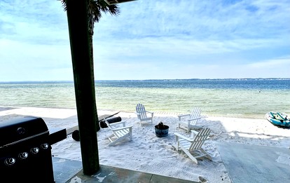 Stunning Oceanfront Beach House with Kayaks for Family Getaways in Navarre, Florida - Navarre, Florida - glamping.directory