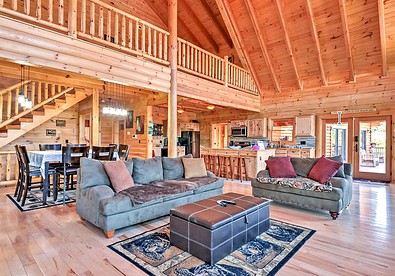 Stunning Cabin Rental in the Blue Ridge Mountains of Dobson, North Carolina - Dobson, North Carolina - glamping.directory
