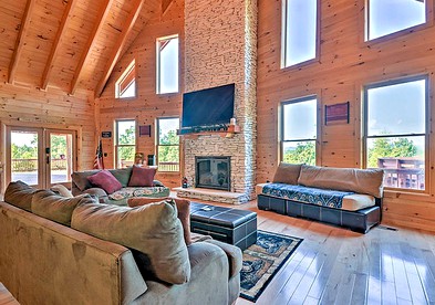 Stunning Cabin Rental in the Blue Ridge Mountains of Dobson, North Carolina - Dobson, North Carolina - glamping.directory