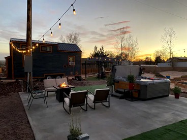 Cozy Hurricane Rental for a Utah Weekend in Nature - Hildale, Utah - glamping.directory