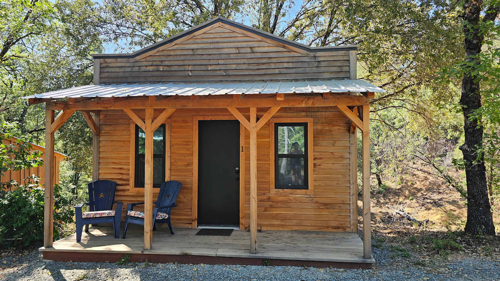 Boondok Farms - Colfax, California - glamping.directory