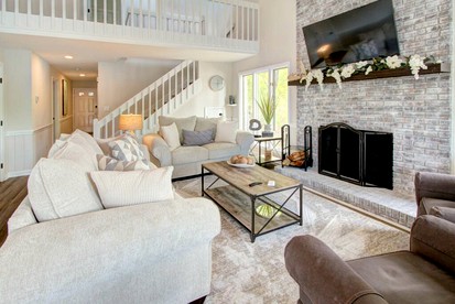 Embrace Nature in this Lakefront Cottage with Fire Pit in Charlotte, North Carolina - Charlotte, North Carolina - glamping.directory