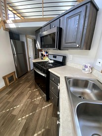 Secluded Cozy Cottage Ideal for Reconnect with Nature in Colorado - Oak Creek, Colorado - glamping.directory