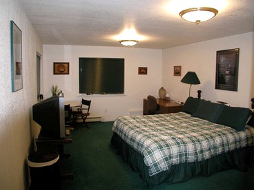 Comfortable Vacation Rental with Amazing Views in Kodiak, Alaska - Kodiak, Alaska - glamping.directory