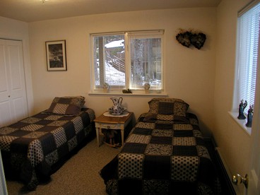 Comfortable Vacation Rental with Amazing Views in Kodiak, Alaska - Kodiak, Alaska - glamping.directory