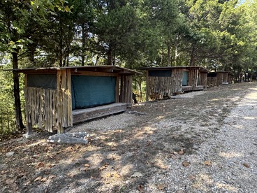 Shady Family Tree Hut Glamping Cabins with Private Door & Mosquito Nets near Big Niangua River, Macks Creek, Missouri - Macks Creek, Missouri - glamping.directory
