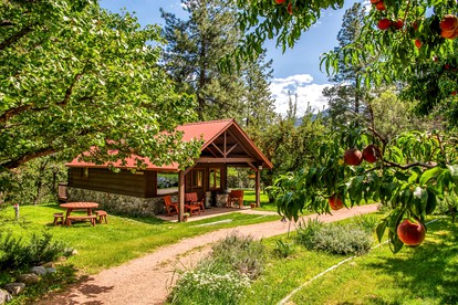Charming Family-Friendly and Wheelchair Accessible Cabin Rental in Sedona - glamping.directory