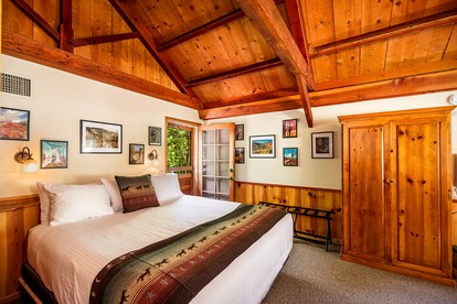 Charming Family-Friendly and Wheelchair Accessible Cabin Rental in Sedona - Sedona, Arizona - glamping.directory