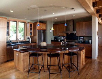 Upscale Japanese-Style Vacation Rental near Wine Country in Sonoma County, California - Jenner, California - glamping.directory