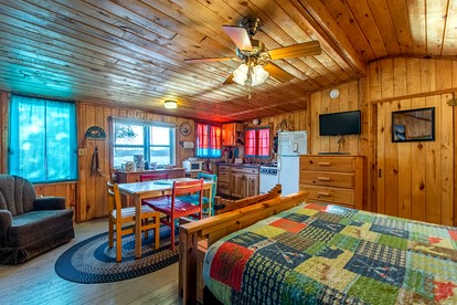Cozy Cabin Rental with Lake Views in Nevis, Minnesota - Nevis, Minnesota - glamping.directory