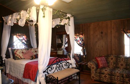 Romantic Rustic Cabin with Hot Tub on Working Ranch in Fredericksburg, Texas - Fredericksburg, Texas - glamping.directory