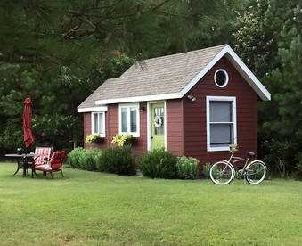 Serene Tiny House with a Big Charm for Glamping in Virginia - Accomac, Virginia - glamping.directory