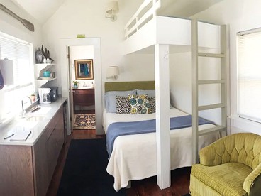 Serene Tiny House with a Big Charm for Glamping in Virginia - Accomac, Virginia - glamping.directory