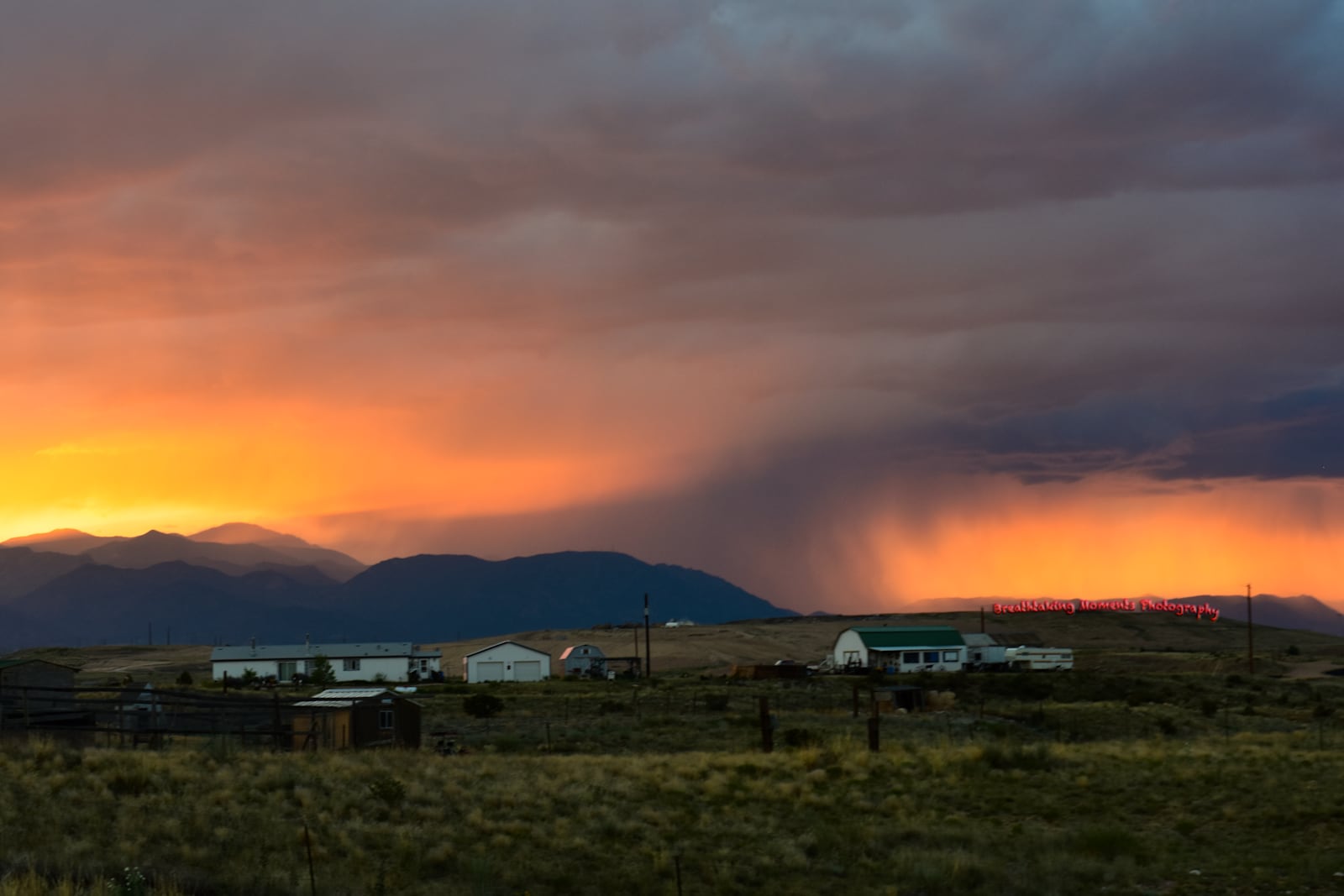 Desert with views of Pikes Peak - Fountain, Colorado - glamping.directory