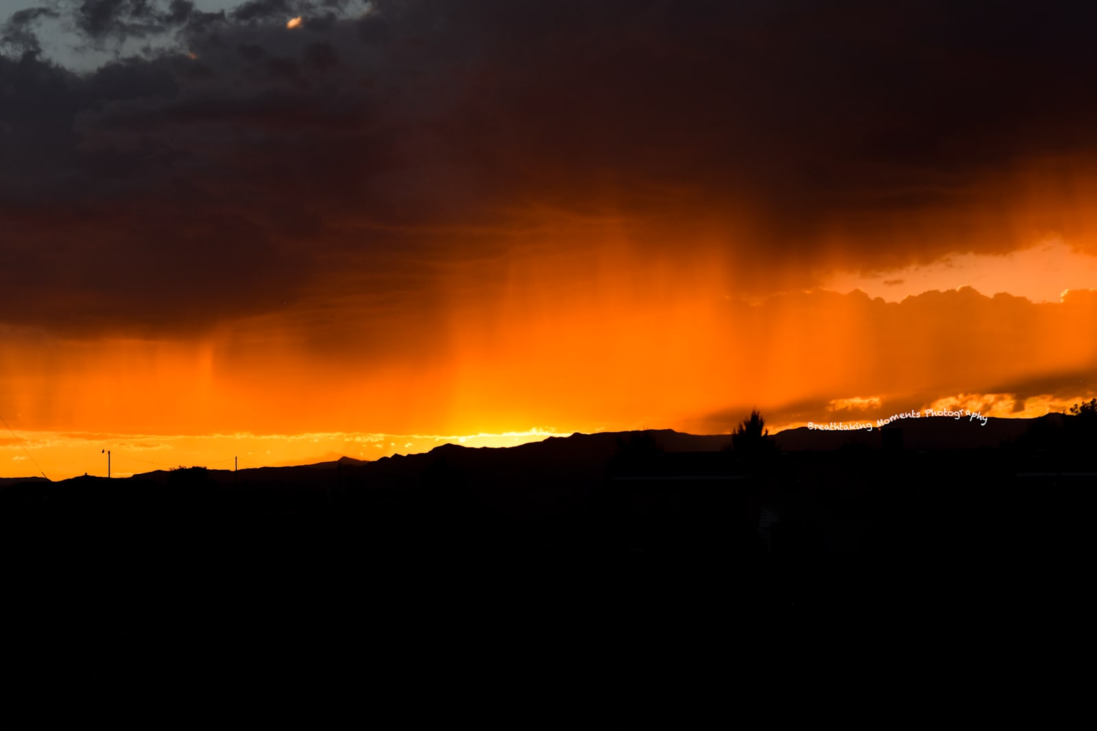 Desert with views of Pikes Peak - glamping.directory