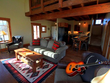 Western Ranch Cabin Getaway on the Big Hole River in Montana - Glen, Montana - glamping.directory