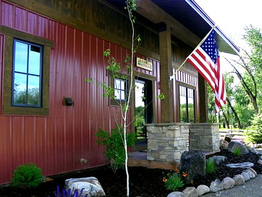 Western Ranch Cabin Getaway on the Big Hole River in Montana - Glen, Montana - glamping.directory