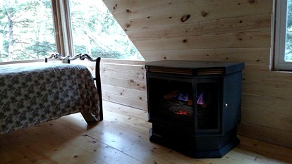 Off-The-Grid Cabin Rental with Old-Fashioned Charm near Letchworth State Park, NY - Dalton, New York - glamping.directory