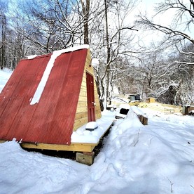 Remote Mountain A-Frame with BBQ Perfect for Nature Lovers in West Virginia - Charleston, West Virginia - glamping.directory