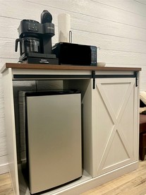 Modern Tiny Cabin on the Bank of the Satsop River near Montesano, Washington - Montesano, Washington - glamping.directory