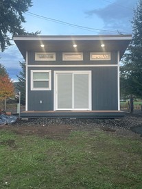 Modern Tiny Cabin on the Bank of the Satsop River near Montesano, Washington - glamping.directory