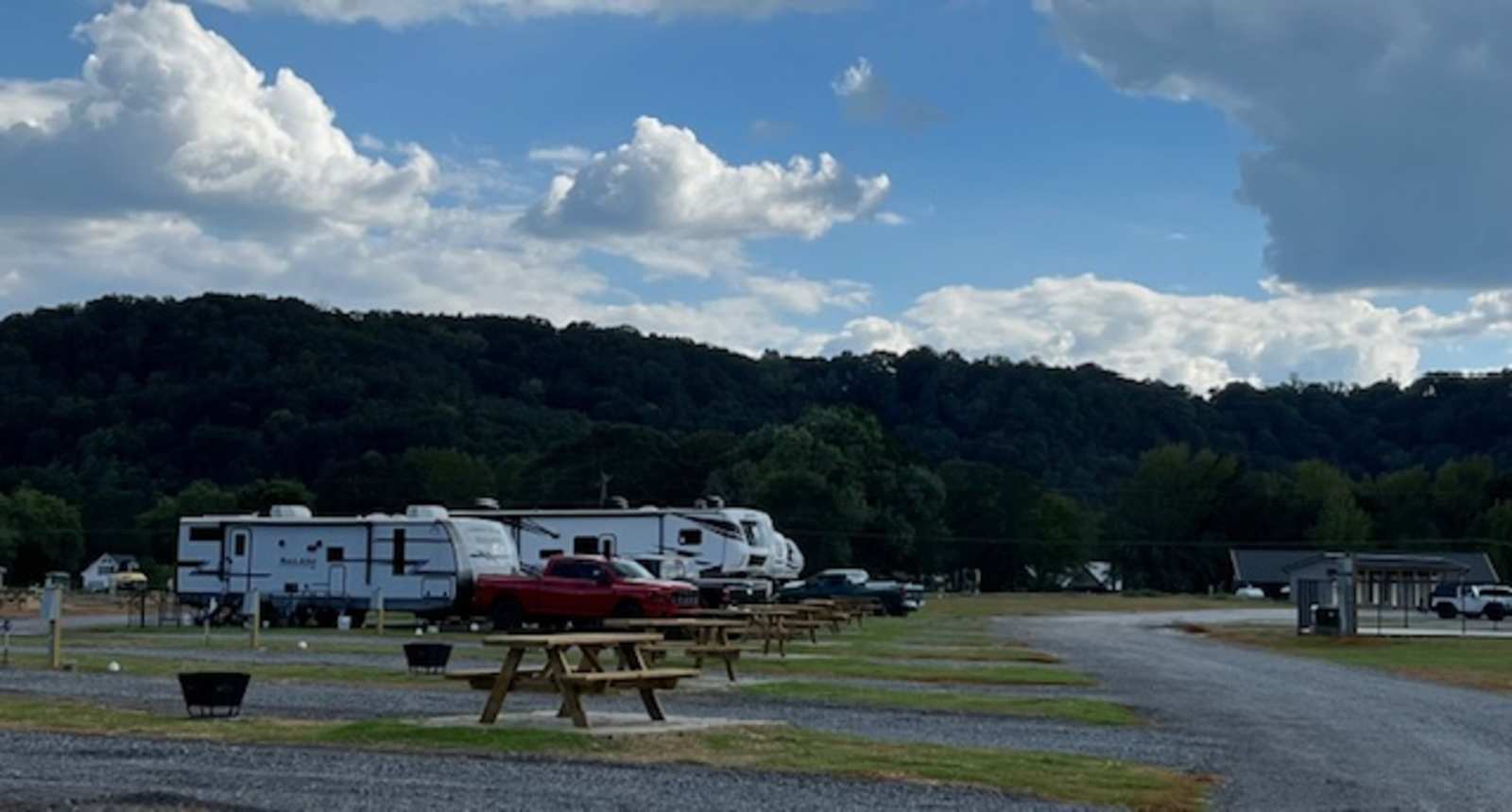 JG's Campen Life RV Campground - glamping.directory