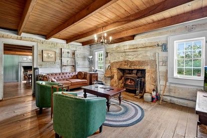 Historic Restored Farmhouse with Cowboy Cauldron Fire Pit Near Ice Mountain, Capon Bridge, West Virginia - Capon Bridge, West Virginia - glamping.directory