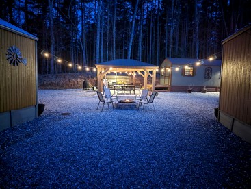 Charming Cabin Retreat On Tuckasegee River Near Sylva North Carolina - Sylva, North Carolina - glamping.directory