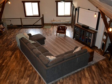 Gorgeous Nature Getaway in a Renovated Barn with Trail Access and Outside Space in Donnelly, Minnesota - Donnelly, Minnesota - glamping.directory