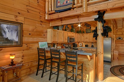 Luxury Sevierville Cabin for a Fun-Filled Vacation in Tennessee - Sevierville, Tennessee - glamping.directory