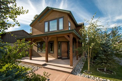 Family-Friendly Vacation Rental for a Mountain Getaway in Frisco, Colorado - glamping.directory
