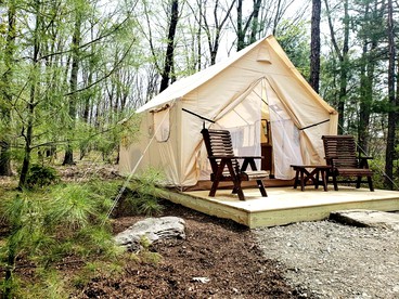 Idyllic Pocono Mountains Getaway for Glamping in Pennsylvania - Paradise Township, Pennsylvania - glamping.directory
