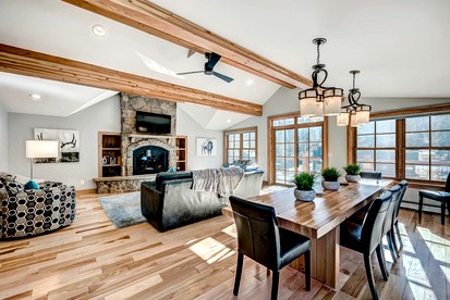 Gorgeous Luxury Cabin with Hot Tub and Mountain Views near Breckenridge in Frisco, Colorado - Frisco, Colorado - glamping.directory