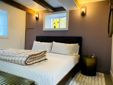 Modern Cottage Perfect for Glamping in New York State - Accord, New York - glamping.directory