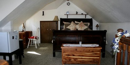 Romantic Getaway in Charming Bed and Breakfast in the Heart of Wine Country, Colorado - glamping.directory