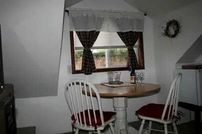 Romantic Getaway in Charming Bed and Breakfast in the Heart of Wine Country, Colorado - Palisade, Colorado - glamping.directory