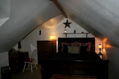 Romantic Getaway in Charming Bed and Breakfast in the Heart of Wine Country, Colorado - Palisade, Colorado - glamping.directory