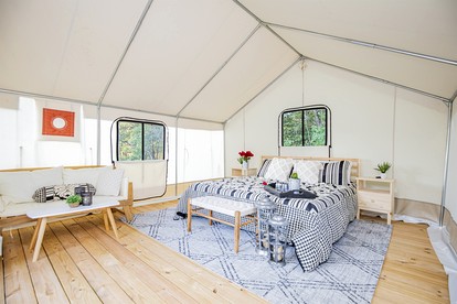 Summer Escape: Hike & Stargaze near Roaring River in Cassville, MO - Cassville, Missouri - glamping.directory