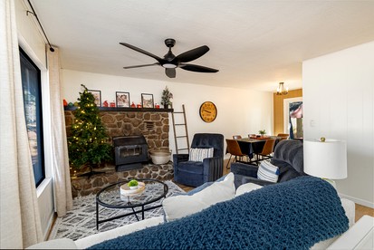 Fully Equipped Cabin with Fireplace and Grill for a Cozy Weekend in Flagstaff, Arizona - Flagstaff, Arizona - glamping.directory