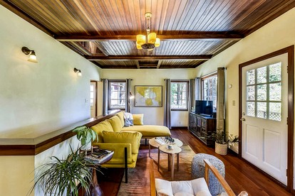 Handsomely Renewed Cabin with Spa Perfect for a Family Escape in Guerneville, California - Guerneville, California - glamping.directory