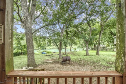 New Braunfels Glamping Retreat with Direct River Access. Ideal for Water Sports - New Braunfels, Texas - glamping.directory
