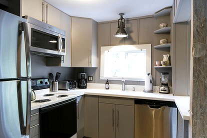 Luxury Suite, Perfect for Groups, near Downtown Woodstock, New York - Woodstock, New York - glamping.directory