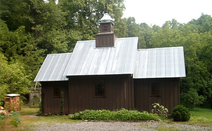 Unique Accommodation with Sauna for a Glamping Experience near Nantahala River, North Carolina - US, North Carolina - glamping.directory