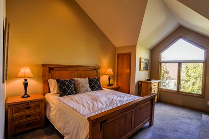 Charming Breckenridge Cabin Rental for a Colorado Vacation in the Rockies - Breckenridge, Colorado - glamping.directory