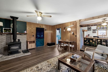 Serene Riverfront Cabin Haven near South Branch Potomac River in West Virginia - Springfield, West Virginia - glamping.directory