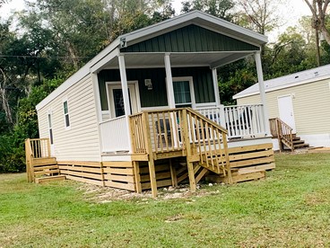 Impressive Cottage with Fire Pit in Dunnellon, Florida - glamping.directory